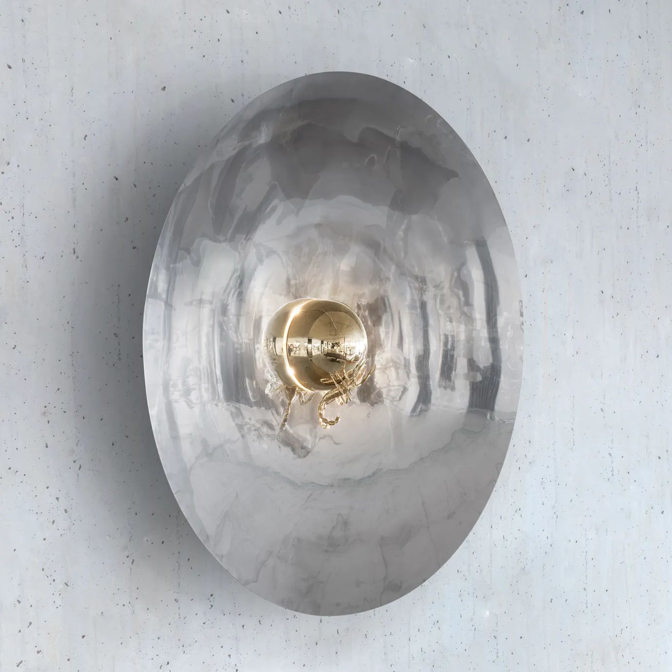 Зеркало Metamorphosis от KOKET, дизайн Boca do Lobo