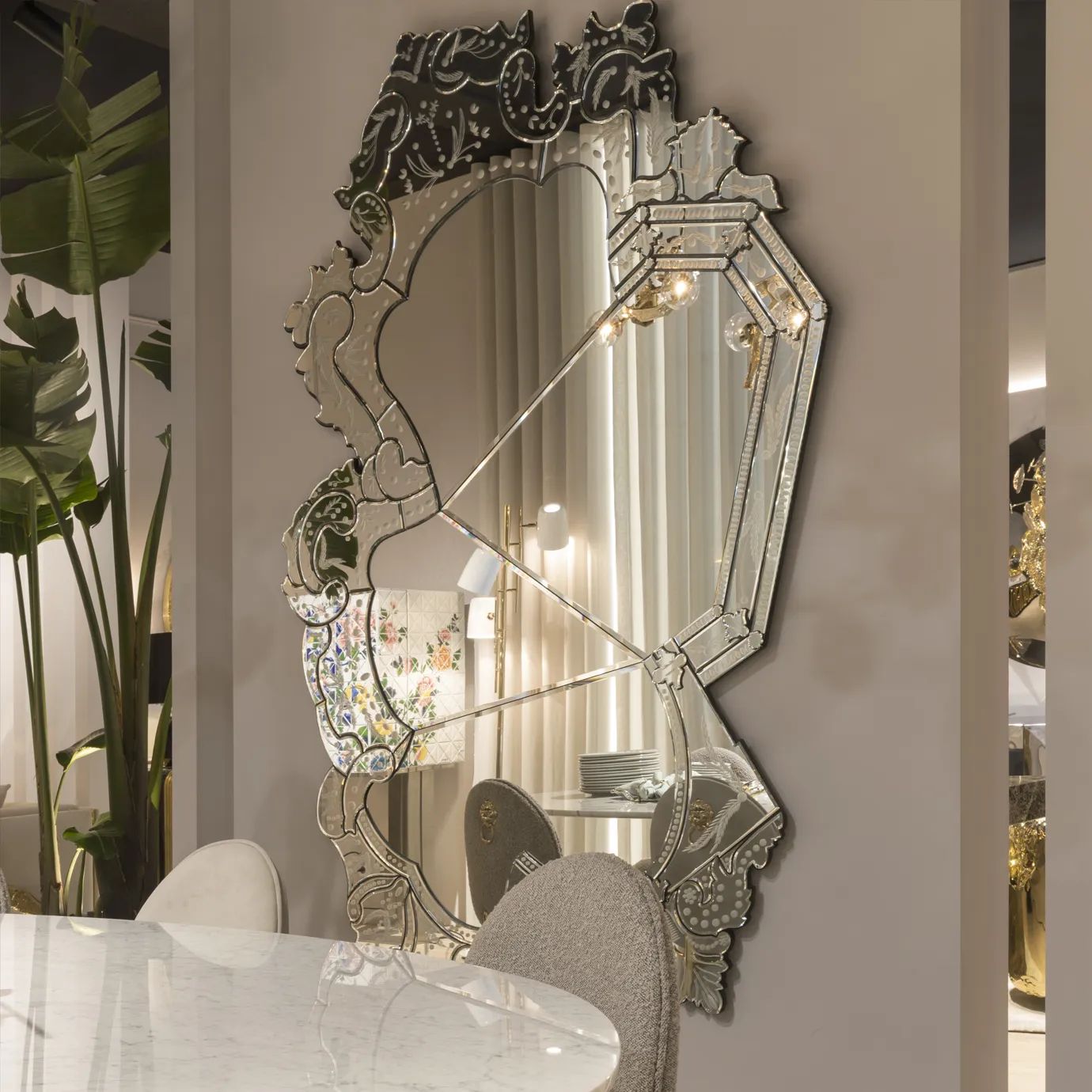 Зеркало Venice от KOKET, дизайн Boca do Lobo