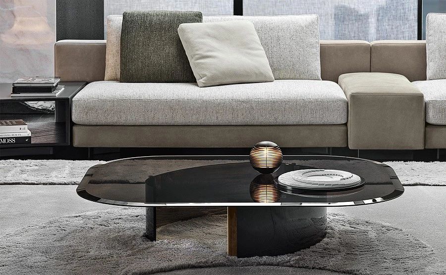Журнальный столик Bangle, дизайн Minotti