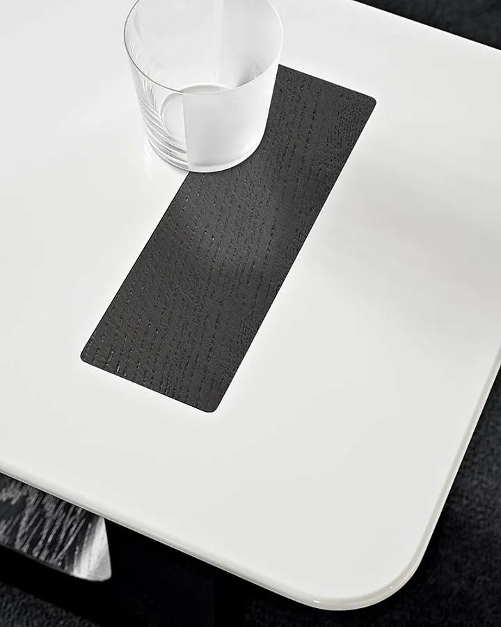 Журнальный столик Block, дизайн Minotti