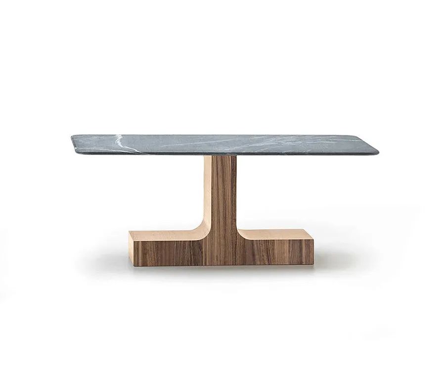 Журнальный столик Block Outdoor, дизайн Minotti