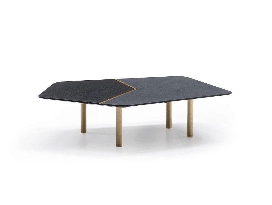 Журнальный столик Brink, дизайн Minotti