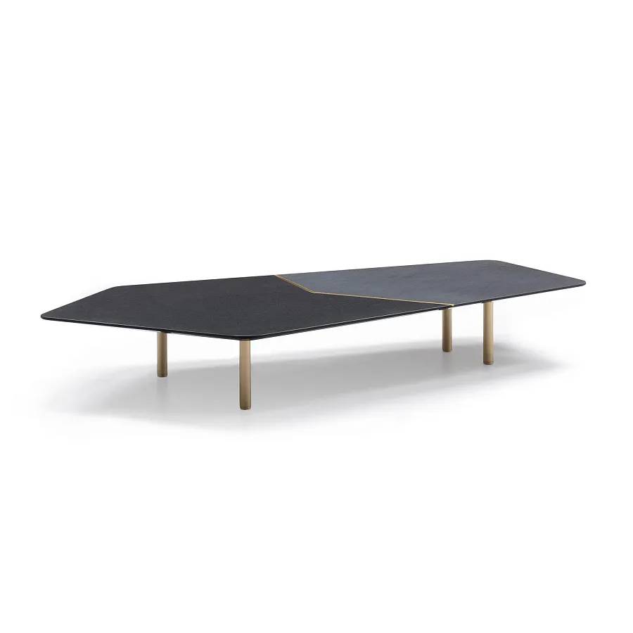 Журнальный столик Brink, дизайн Minotti
