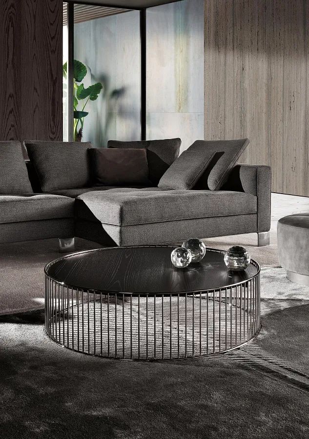 Журнальный столик Caulfield, дизайн Minotti