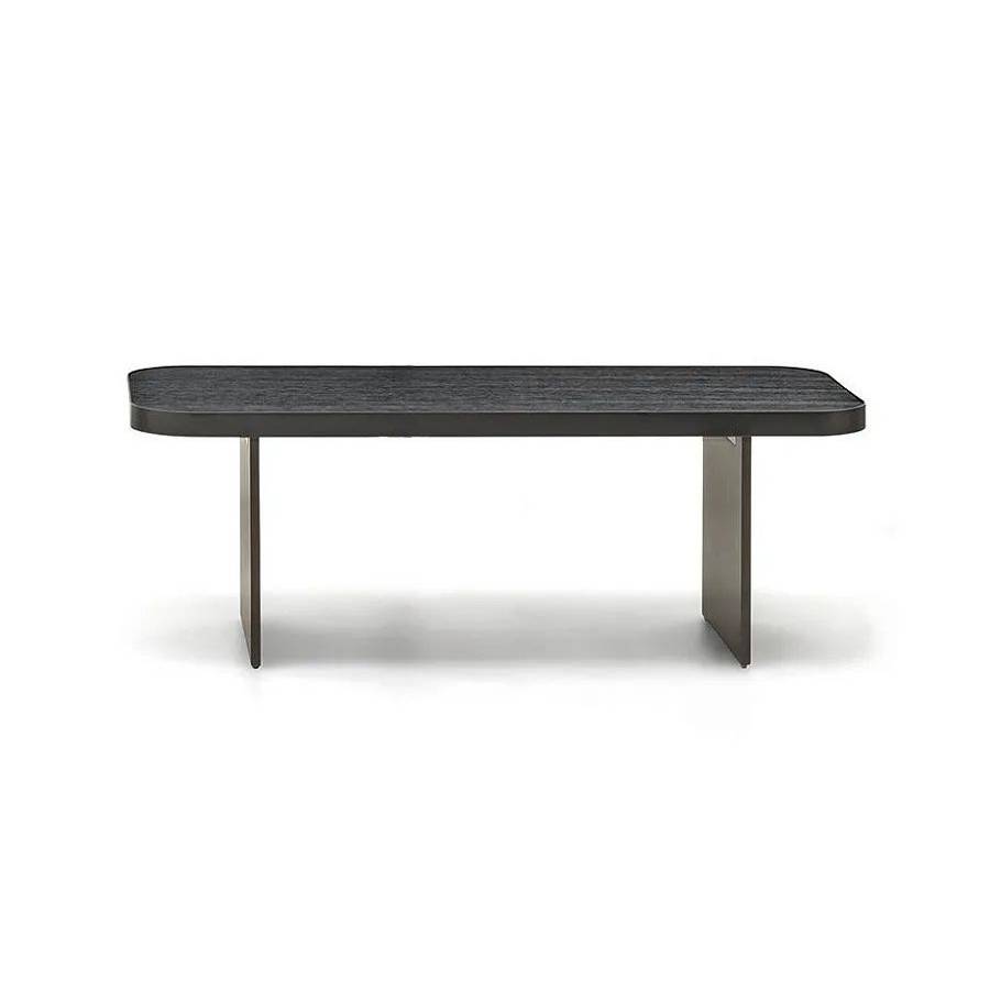 Журнальный столик Clive, дизайн Minotti
