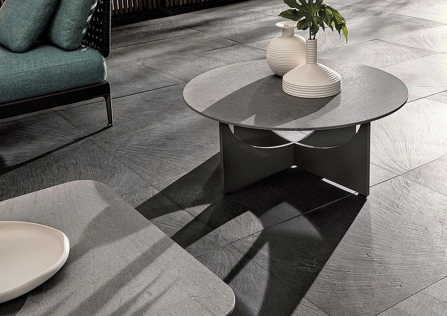 Журнальный столик Lido Outdoor, дизайн Minotti