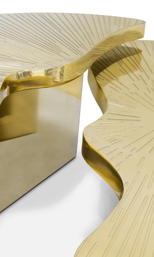 Журнальный столик Myth от KOKET, дизайн Boca do Lobo