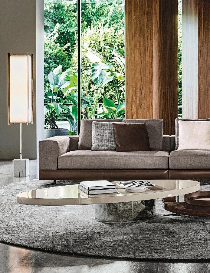 Журнальный столик Raymond, дизайн Minotti