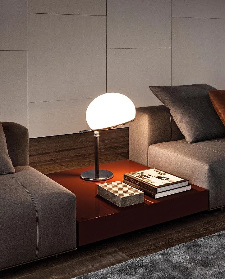 Журнальный столик Ritter, дизайн Minotti