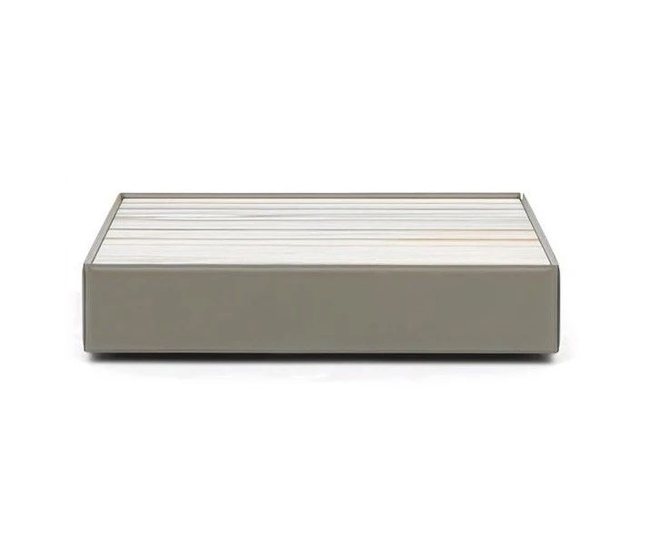 Журнальный столик Side, дизайн Minotti