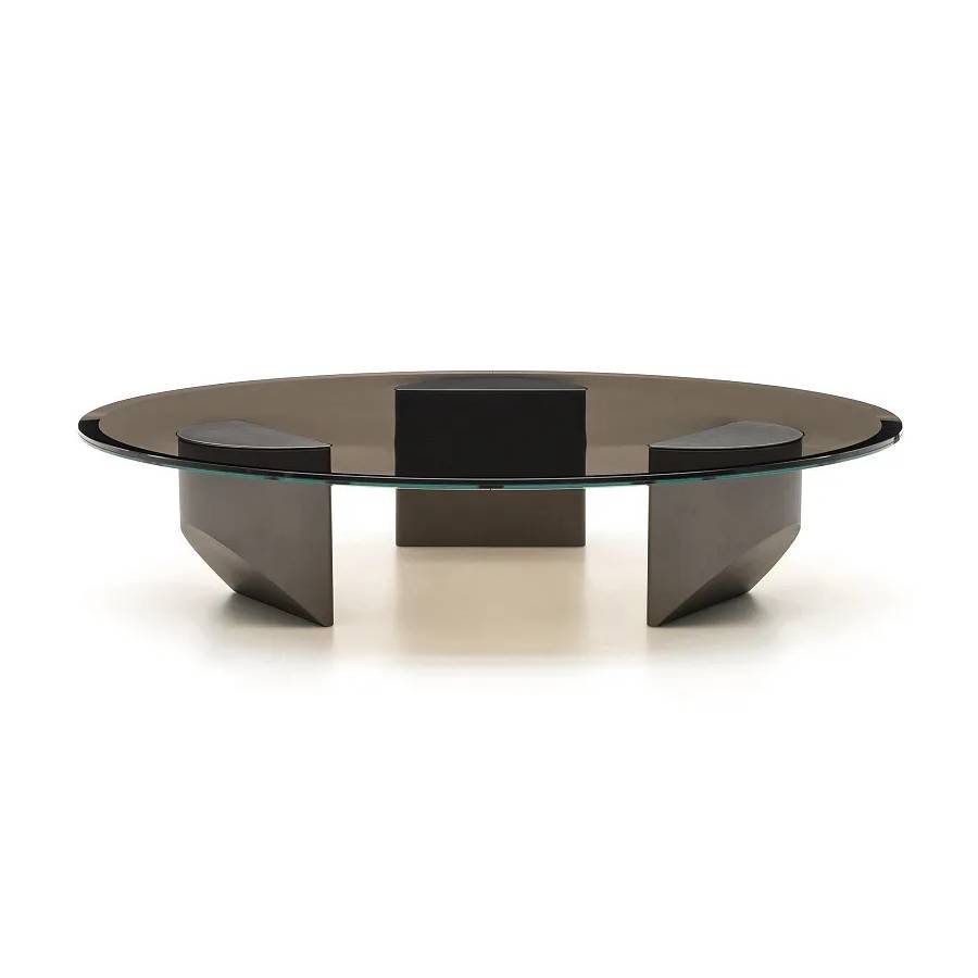 Журнальный столик Wedge, дизайн Minotti